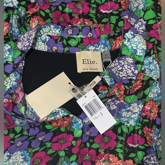 Ellie Tahari Metallic Floral Button Down Long Sleeve Semi Sheer Blouse Top NWT - Picture 9 of 11